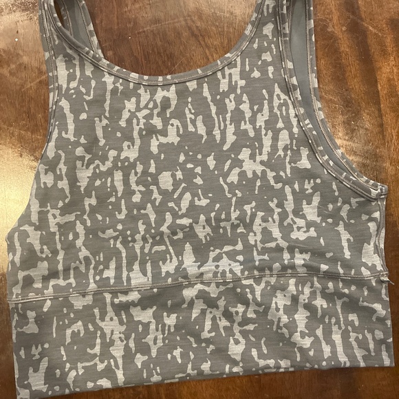 Lululemon Tank-excellent condition-size 12 - Picture 1 of 3
